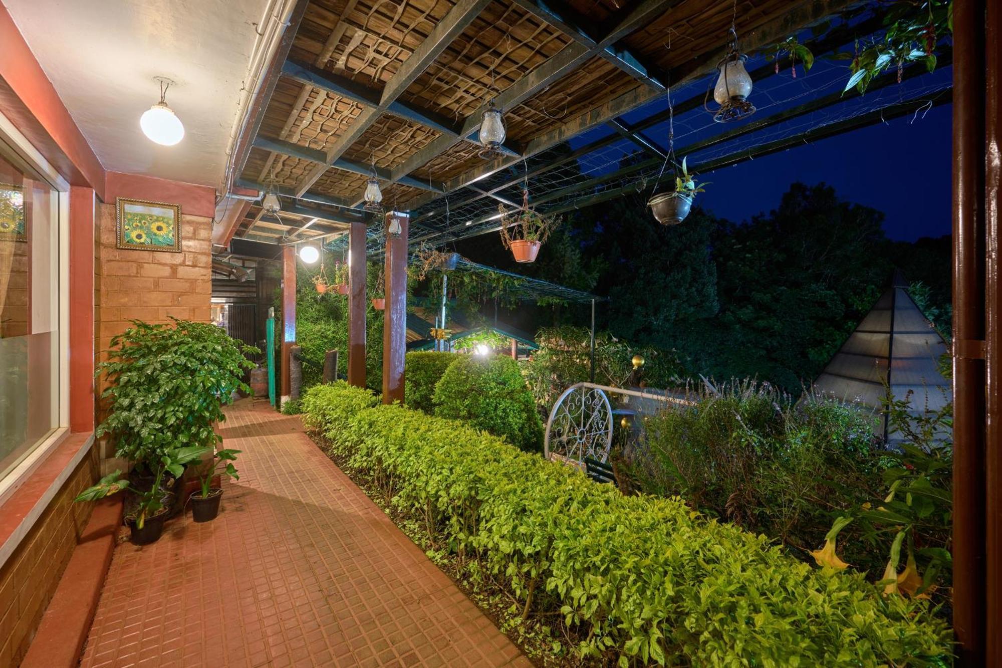 De Rock Jungle Living Resort Coonoor Exterior foto