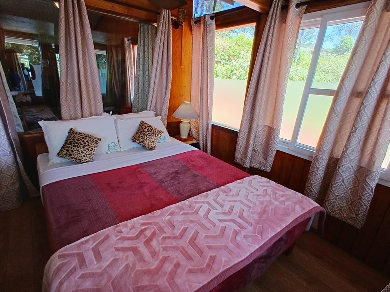 De Rock Jungle Living Resort Coonoor Exterior foto